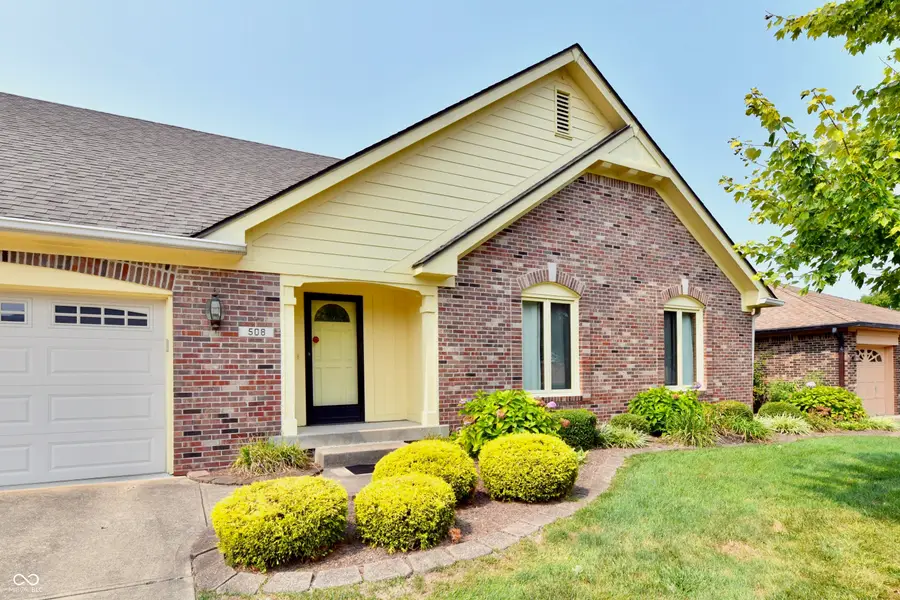 508 Pebble Way, Greenwood, IN 46142 - Image #3