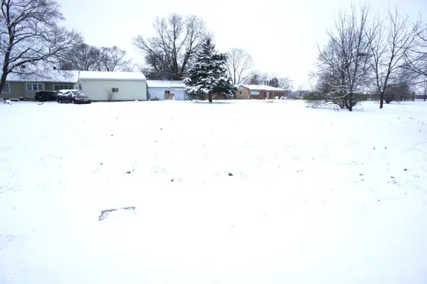 2526 Arnold Street, Indianapolis, IN 46241