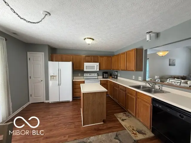 6116 Liverpool Lane, Indianapolis, IN 46236 - Image #3