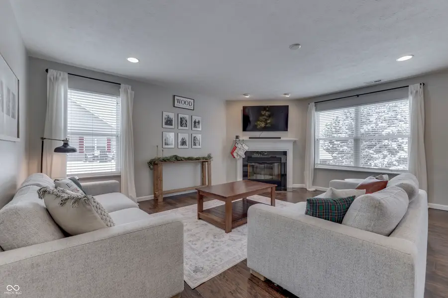 814 Cherry Tree Lane, Greenwood, IN 46143 - Image #3