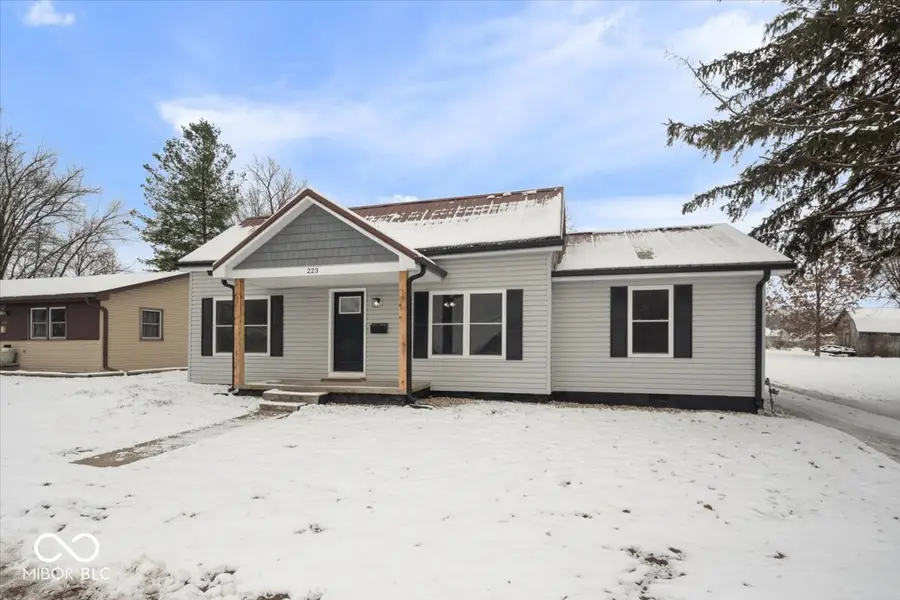 223 Union Street, Hope, IN 47246 - Image #2