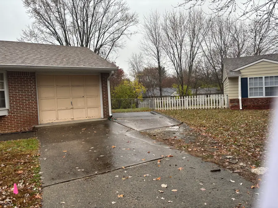 5932 Dabny Court, Indianapolis, IN 46254 - Image #3