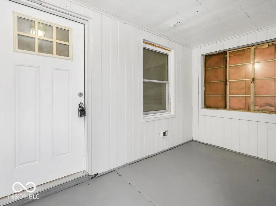 321 S Lyons Avenue, Indianapolis, IN 46241 - Image #2