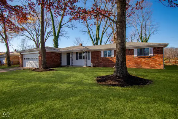 8949 S Mcgray Drive, Pendleton, IN 46064