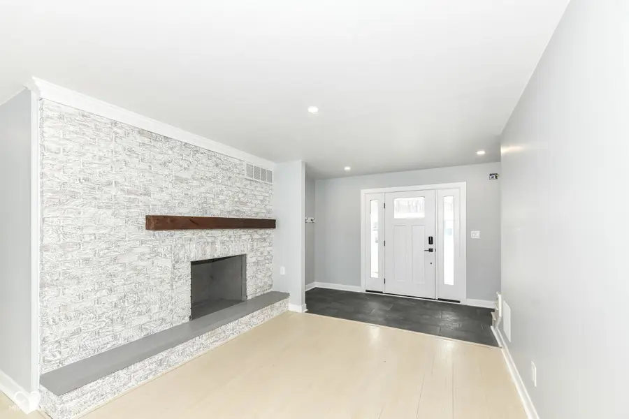 7748 Hillcrest Drive, Mooresville, IN 46158 - Image #2