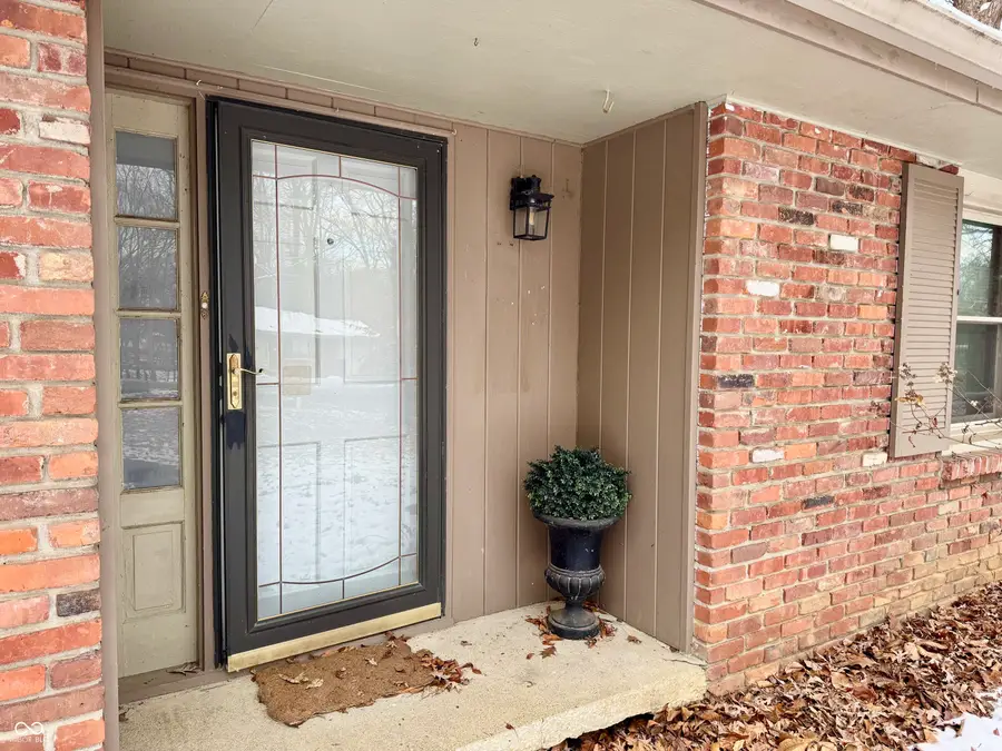 333 Oakridge Drive, North Vernon, IN 47265 - Image #3