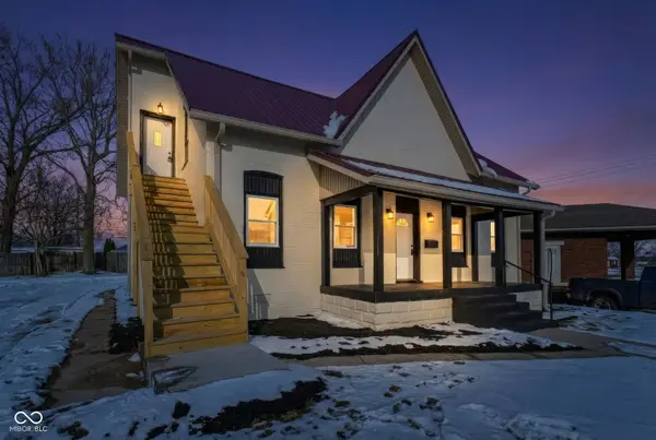 812 E College Street, Crawfordsville, IN 47933