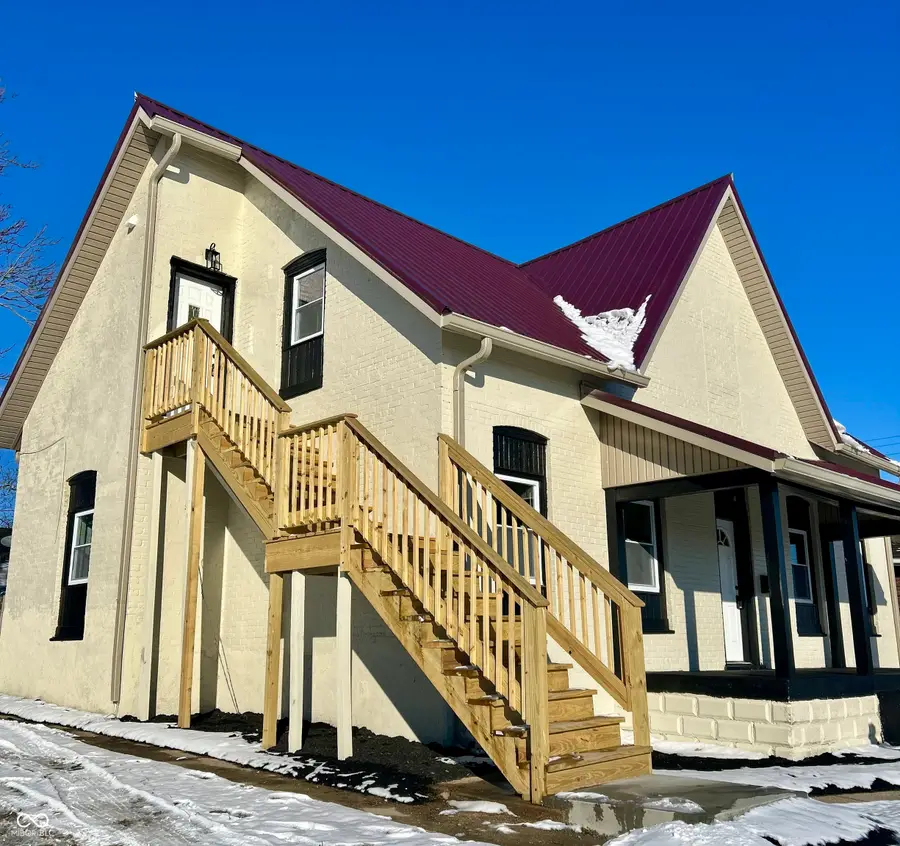 812 E College Street, Crawfordsville, IN 47933 - Image #3