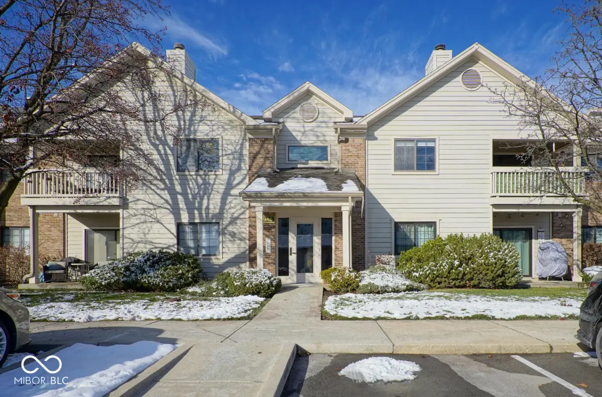 946 Lenox Lane #208, Carmel, IN 46032 - Image #1