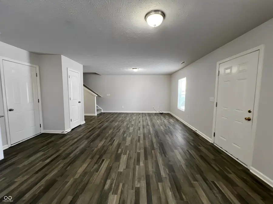 904 N 13th Street, Elwood, IN 46036 - Image #2