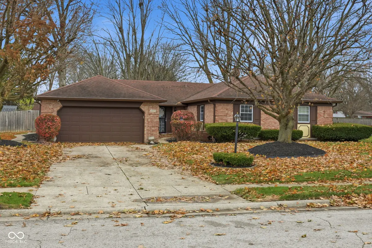 2208 Hogan Drive, Indianapolis, IN 46229 - Image #1