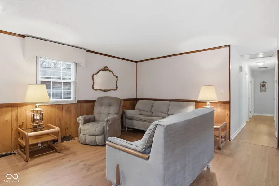 2208 Hogan Drive, Indianapolis, IN 46229 - Image #3