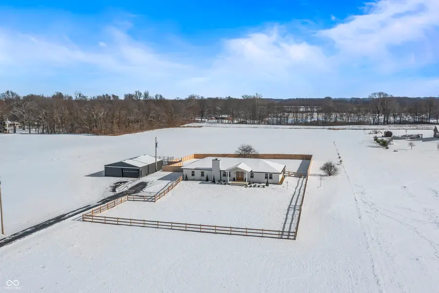 10274 S 400 W, Pendleton, IN 46064 - Image #2