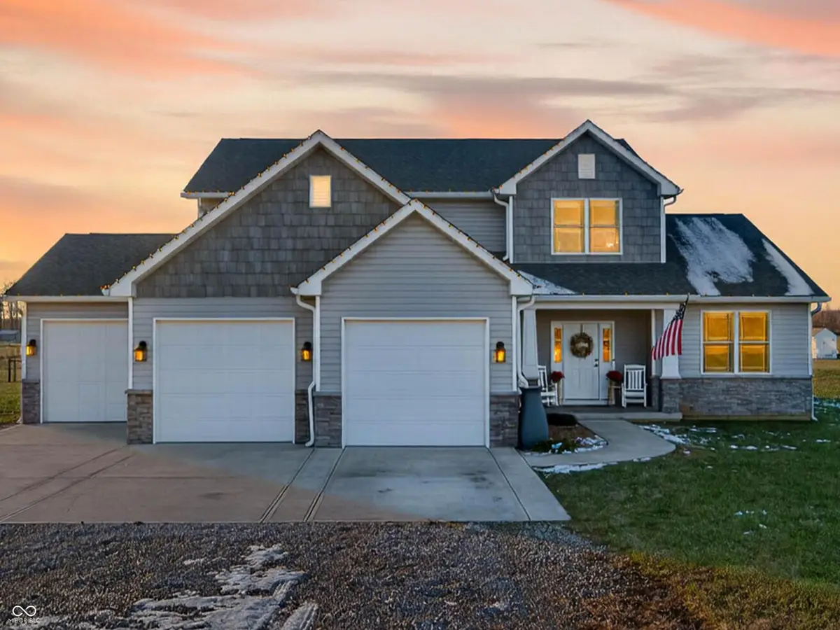 6628 S 125 W, Trafalgar, IN 46181 - Image #1