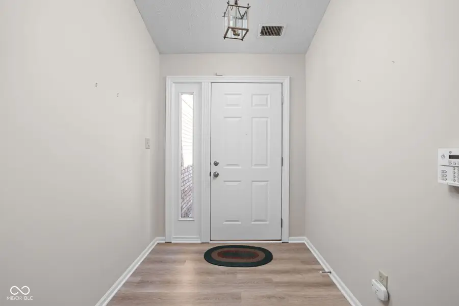 64 Dominion Drive, Zionsville, IN 46077 - Image #3