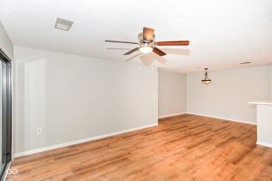 8820 Yardley Court #205, Indianapolis, IN 46268 - Image #3