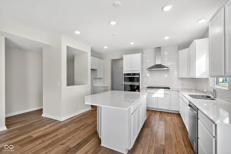 9459 Jackson Way, Avon, IN 46123 - Image #3