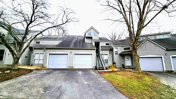 1982 E Bay Pointe Drive #34, Bloomington, IN 47401