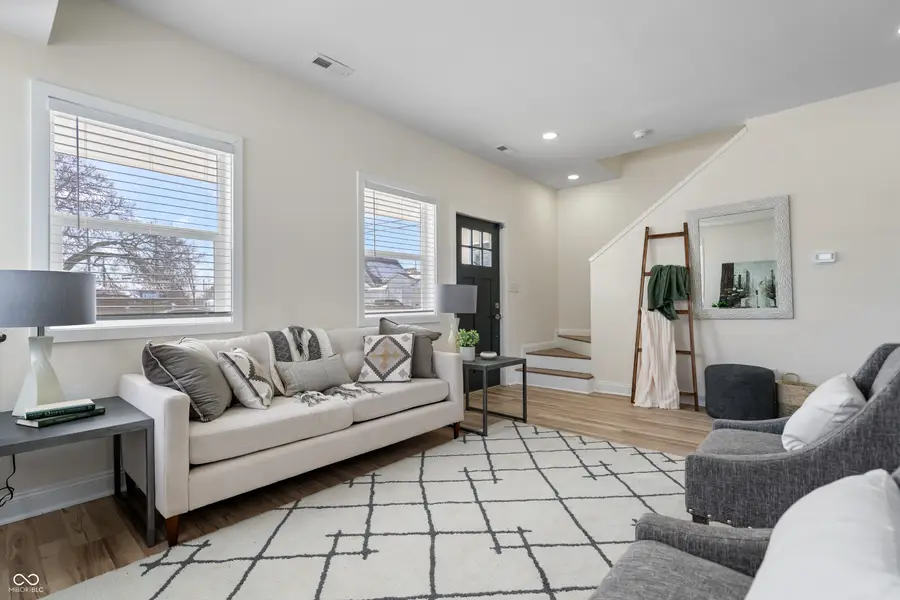 14 E Regent Street, Indianapolis, IN 46225 - Image #2