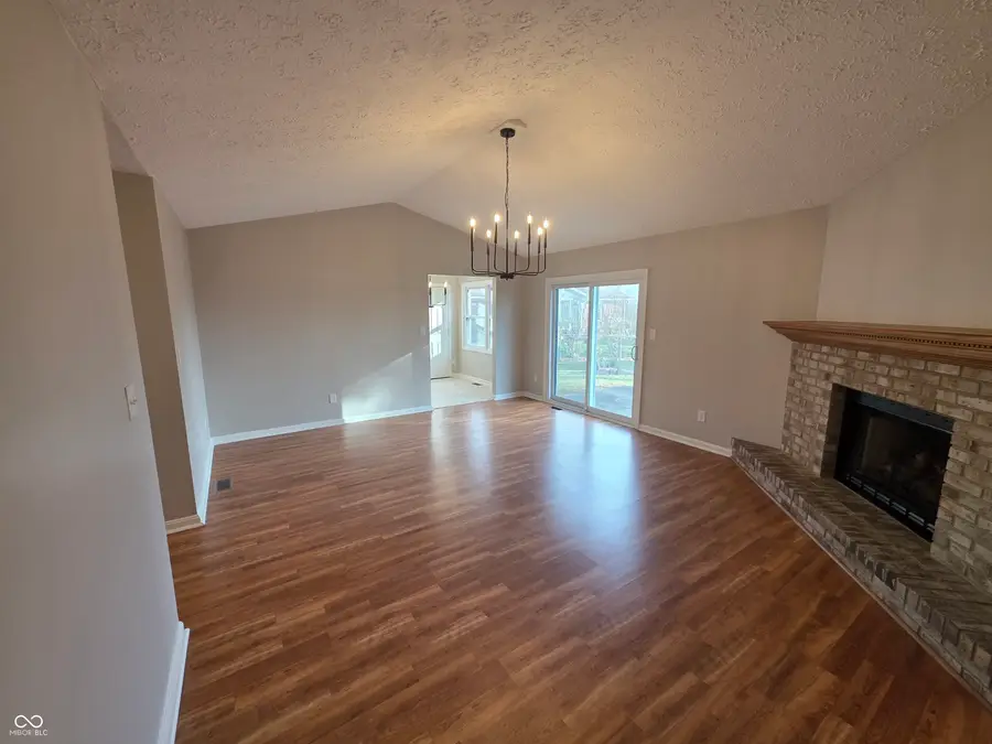 1035 Southpointe Drive, Franklin, IN 46131 - Image #3