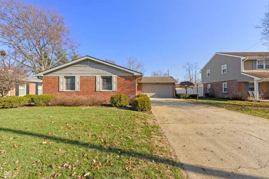 2565 Chestnut Street, Columbus, IN 47201 - Image #3