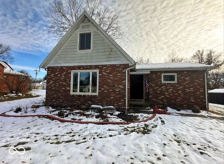 830 Jefferson Street, Covington, IN 47932 - Image #2