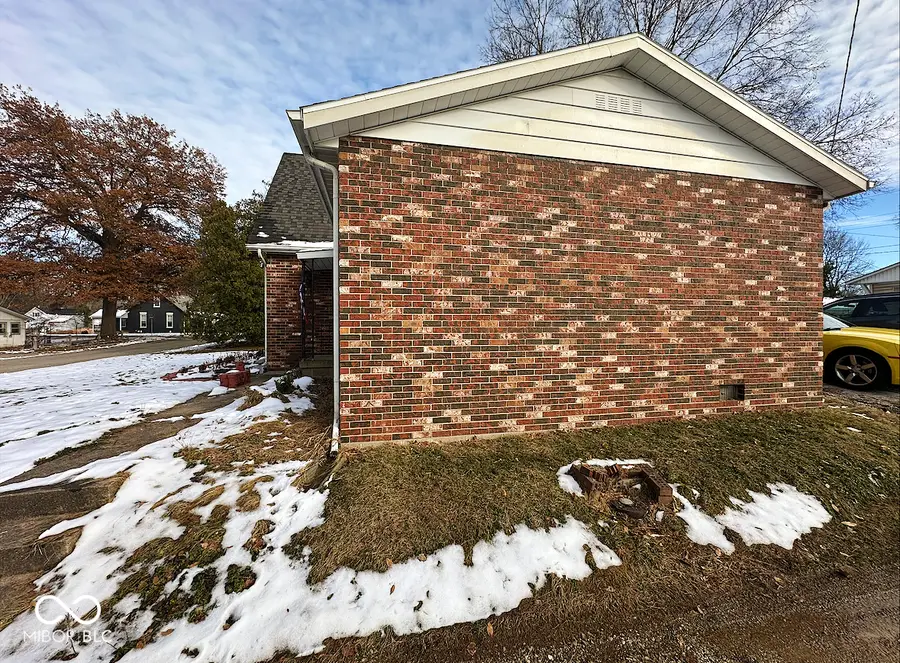 830 Jefferson Street, Covington, IN 47932 - Image #3
