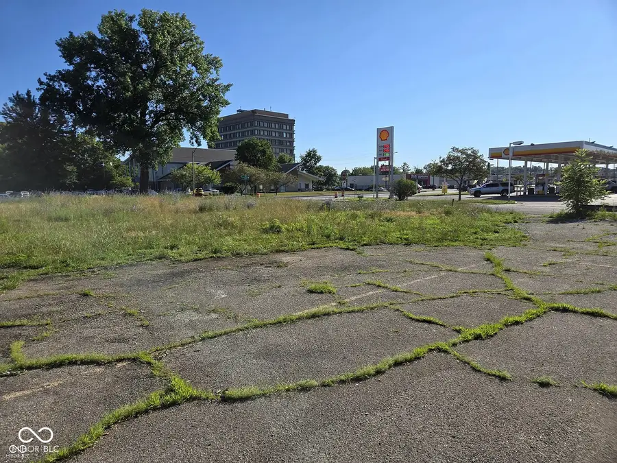 2525 E 38th Street, Indianapolis, IN 46218 - #3