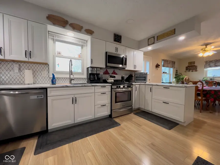 7674 Deerfield Drive, Greenfield, IN 46140 - Image #3