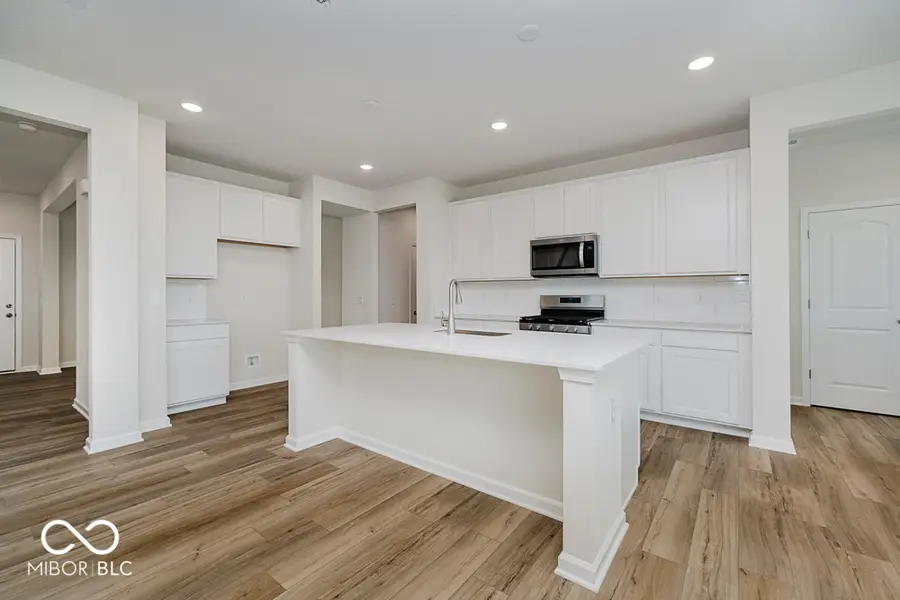 490 Allandale Avenue, Westfield, IN 46074 - Image #2