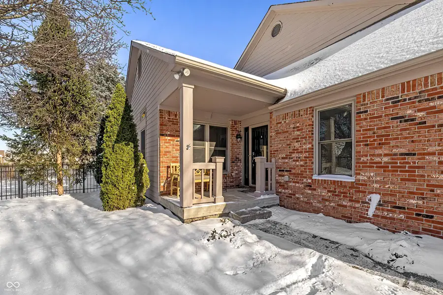 11927 Halla Place, Fishers, IN 46038 - Image #2