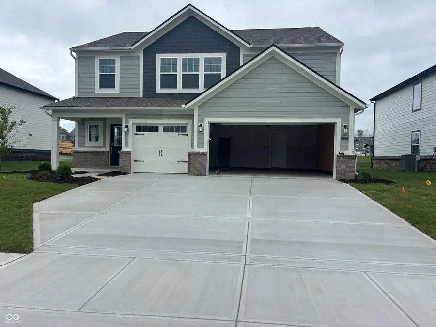 4371 Red Pine Drive, Bargersville, IN 46106 - Image #2