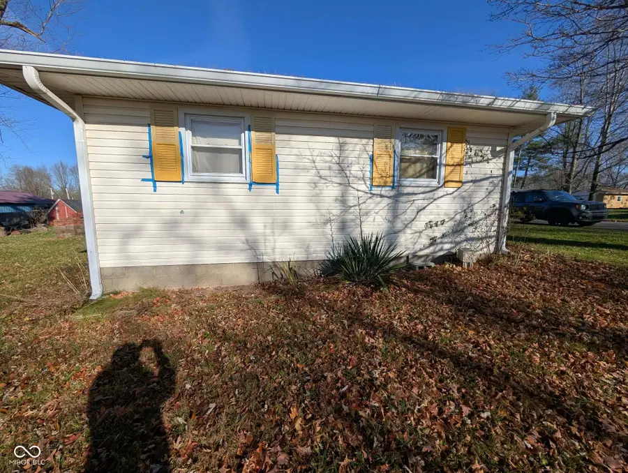 252 Hurst Avenue, Cloverdale, IN 46120 - Image #2