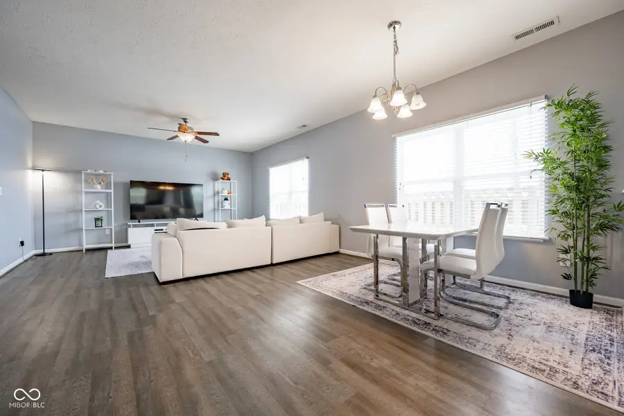 2581 Shadowbrook Trace, Greenwood, IN 46143 - Image #3