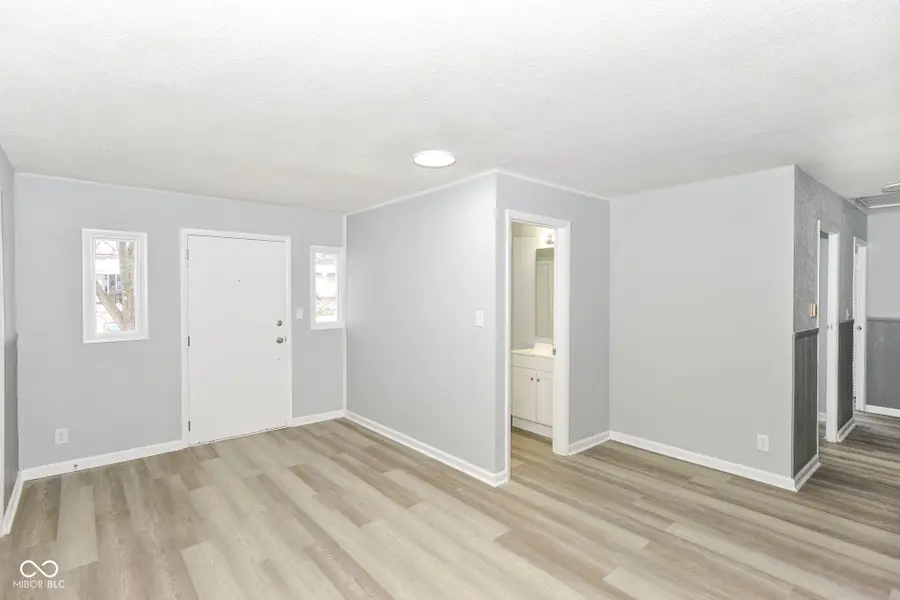 2625 Sickle Road, Indianapolis, IN 46219 - Image #3