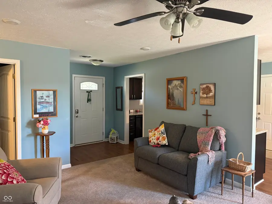 903 S Creek Drive E, Greensburg, IN 47240 - Image #3