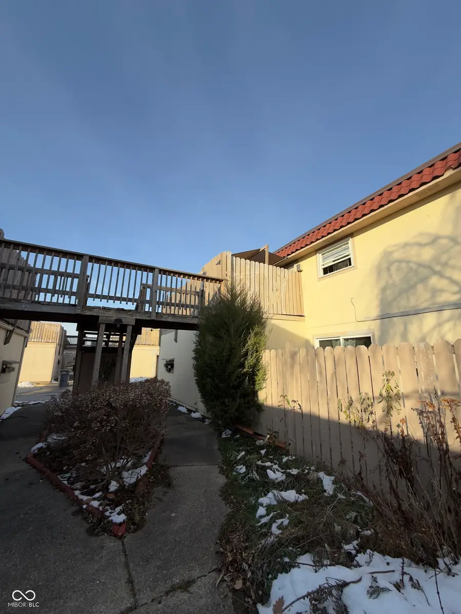 2813 Del Prado Drive, Indianapolis, IN 46227 - Image #3