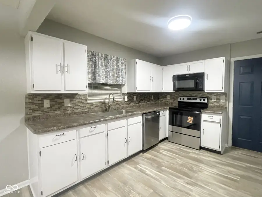 1339 Blue Heron Lane, Greenwood, IN 46143 - Image #2