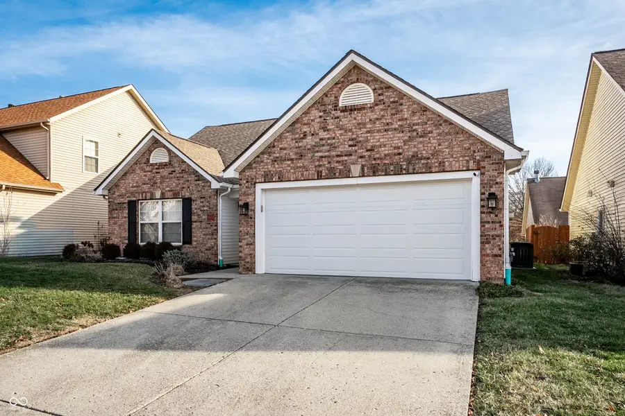 14923 Silver Thorne Way, Carmel, IN 46033 - Image #2
