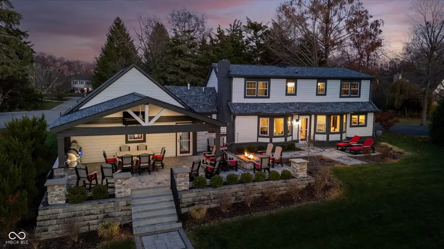 304 Sussex Circle, Noblesville, IN 46062 - Image #2