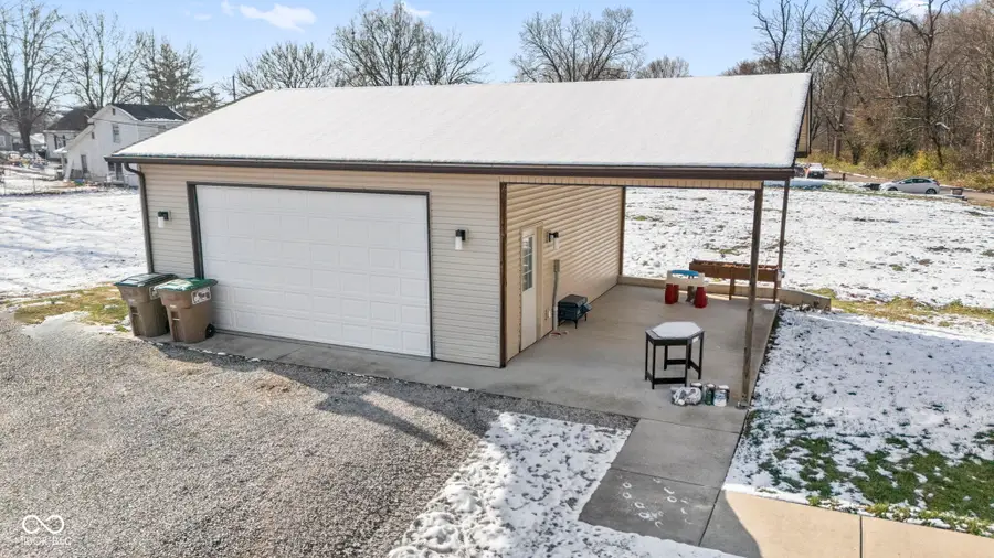 2115 Irwin Drive, Columbus, IN 47201 - Image #3