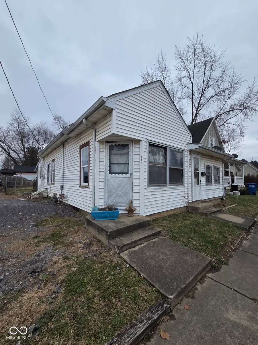 720 S Noble Street, Shelbyville, IN 46176 - Image #2
