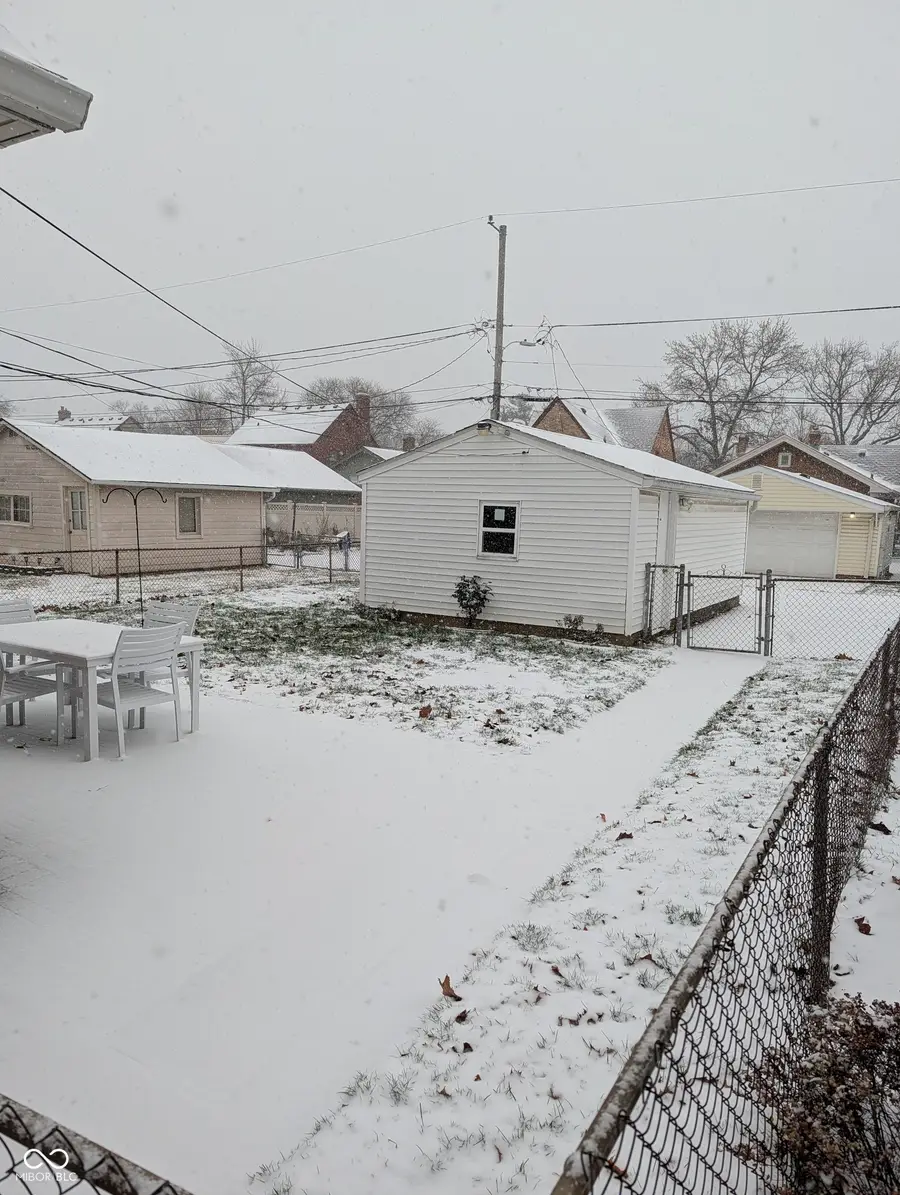 955 N Lesley Avenue, Indianapolis, IN 46219 - Image #3