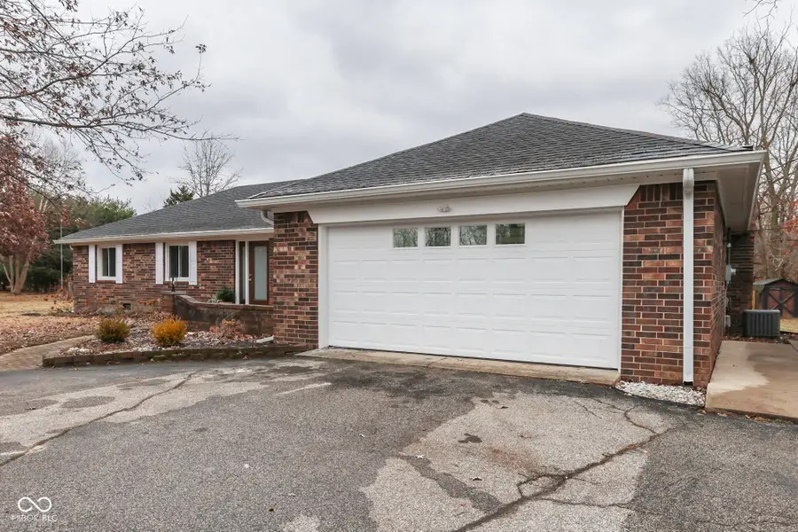 311 S County Road 550 E, Avon, IN 46123 - Image #3