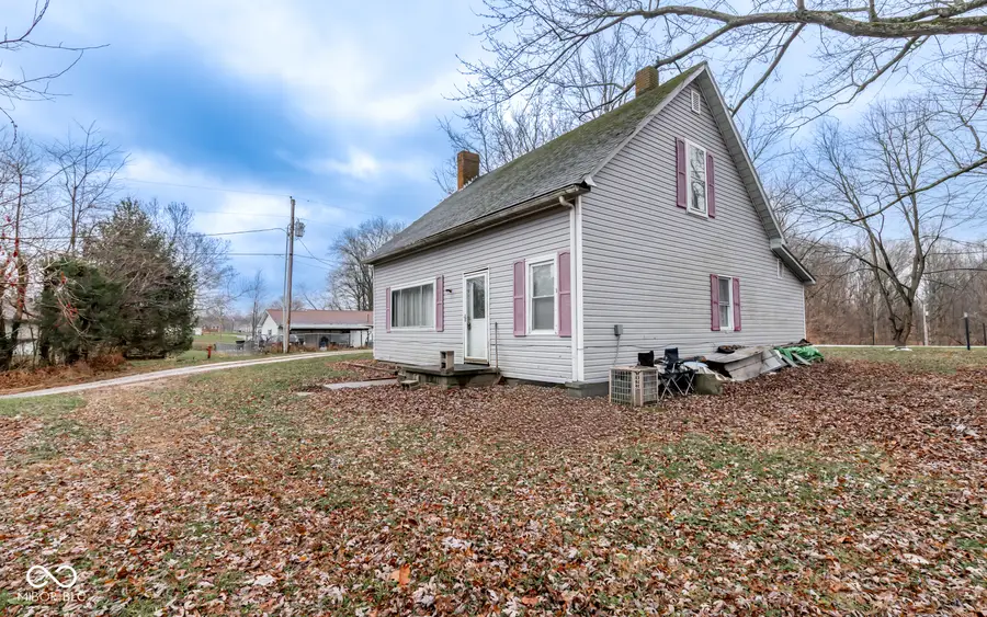 2138 S Leslie Lane, Scottsburg, IN 47170 - Image #3