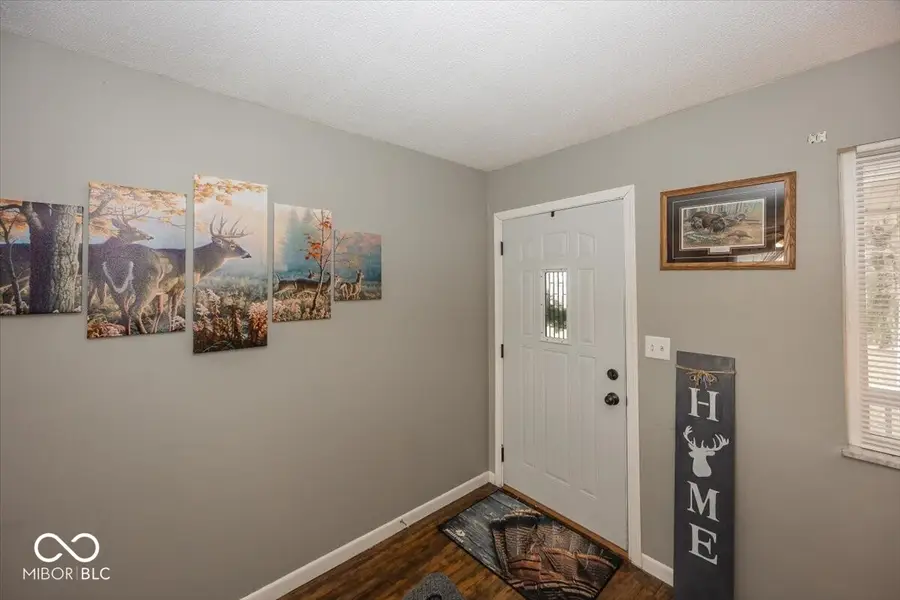 657 W Brookville Road, Fountaintown, IN 46130 - Image #3