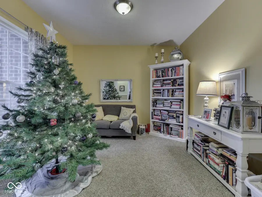 4687 Shady Ridge Row, Greenwood, IN 46143 - Image #3