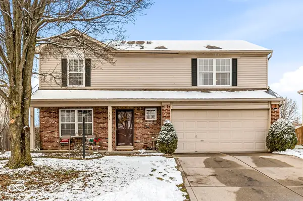 342 E Brixton Woods Drive, Pittsboro, IN 46167