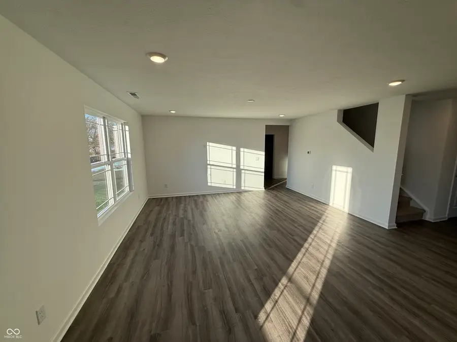 11240 N Greenthread Drive, Monrovia, IN 46157 - Image #2