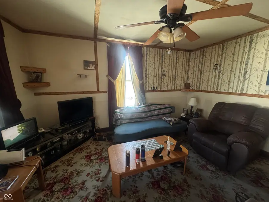 633 W Sheridan Street, Greensburg, IN 47240 - Image #2